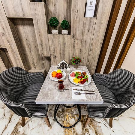 The Business Class Hotel Istanbul Bagian luar foto