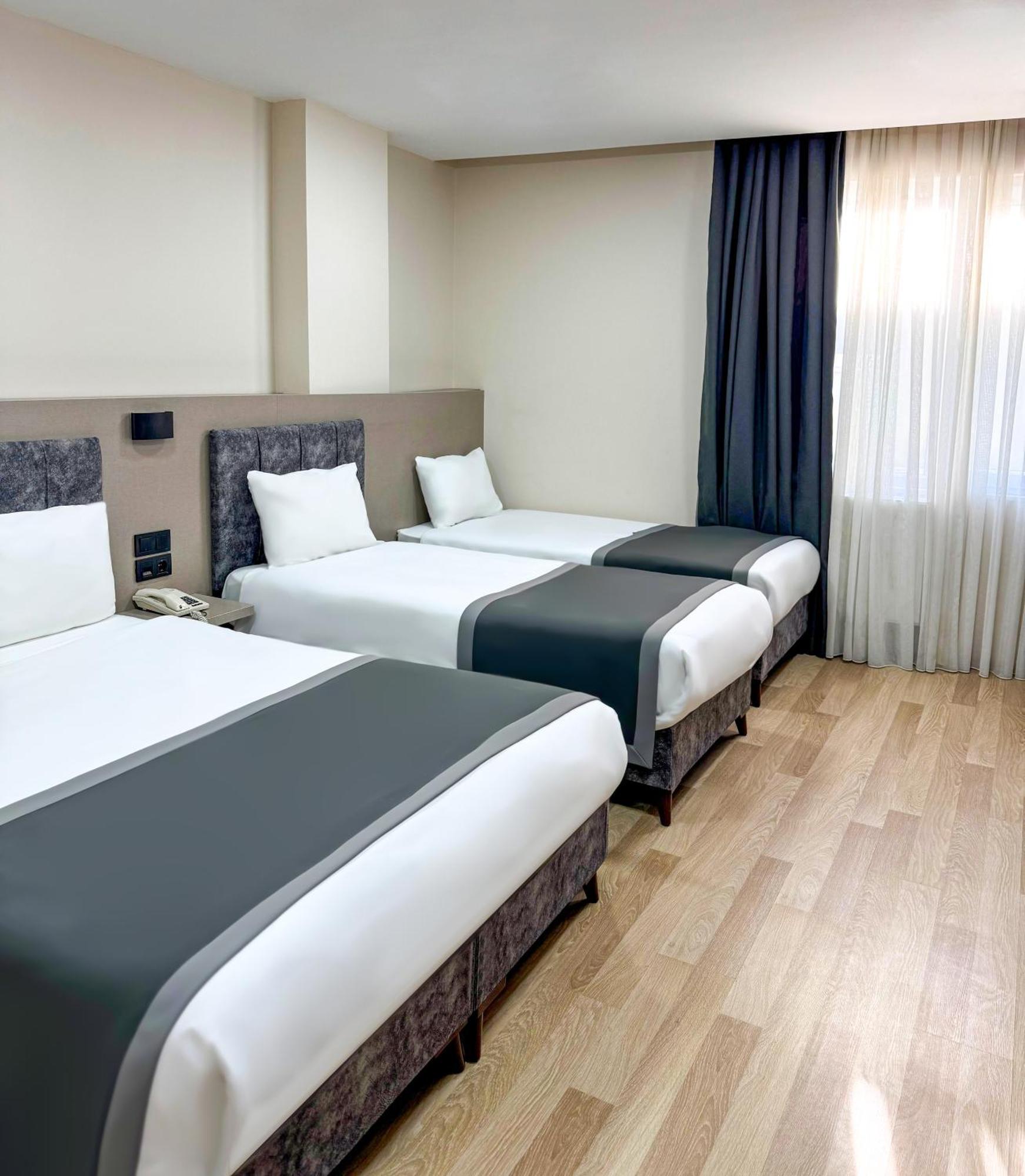 The Business Class Hotel Istanbul Bagian luar foto